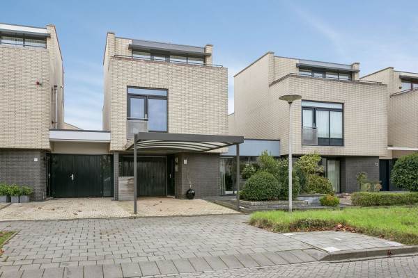 Woning Meeuwberg 11 Roosendaal