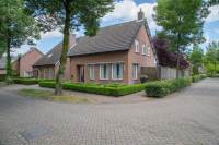 Woning Hulsbossen 18 Hooge Mierde