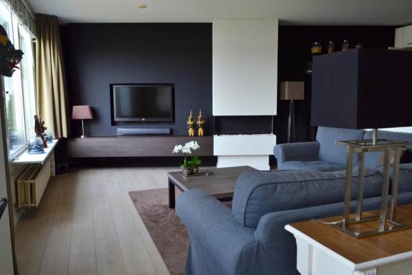 Woning J. Kruiswijkhof 15 Amsterdam