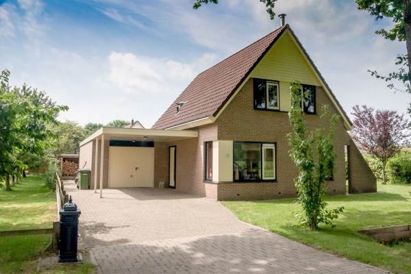 Woning M.A. van Naamen van Eemneslaan 20-A Wilhelminaoord