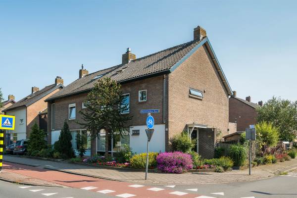 Woning Binnenlandse Baan 64 Barendrecht
