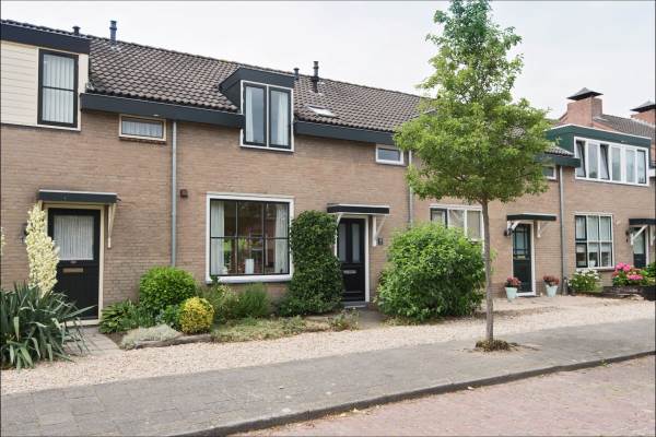 Woning Achterstraat 12 Asperen