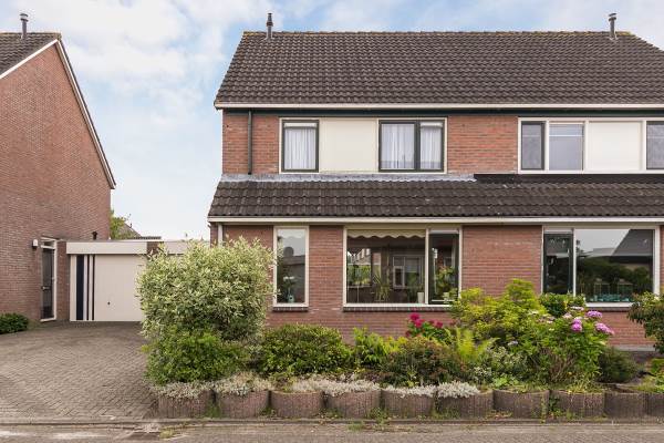 Woning Praam 28 Heerenveen