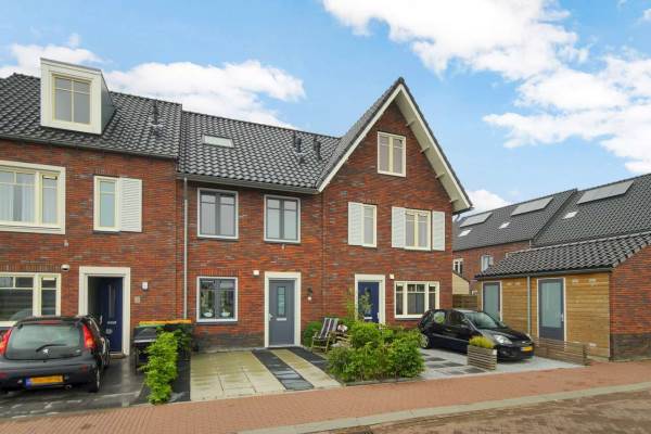 Woning Westeinde 8 Broek op Langedijk