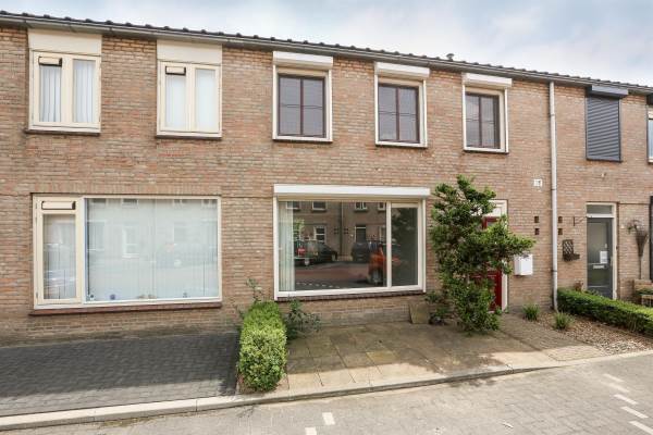 Woning Brahmsstraat 14 Heesch