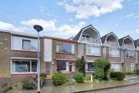 Woning Burgemeester Bratstraat 42 Oostzaan