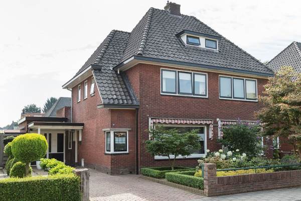 Woning Rembrandtstraat 24 Hengelo