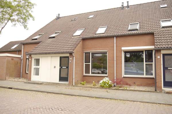 Woning Tuinstraat 27 's-Gravendeel