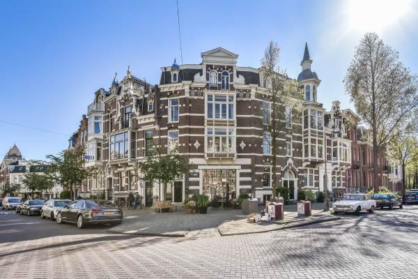 Woning Van Eeghenstraat 59-I Amsterdam