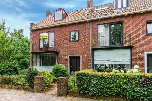 Woning van Gentlaan 14 Breda