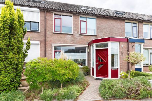 Woning Klampenmeet 50 Sommelsdijk