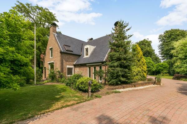 Woning Rijksstraatweg 92 Glimmen