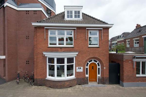 Woning Nijverheidstraat 15 Enschede