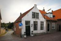 Woning Zuiddijkstraat 12 Brouwershaven