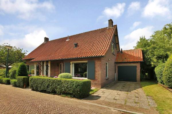 Woning Gebr. van Eijckstraat 13 Woerden