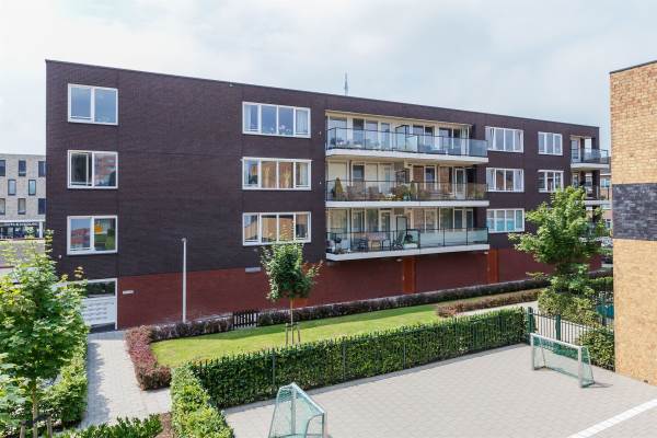 Woning Juliana van Stolbergstraat 131 Alphen aan den Rijn