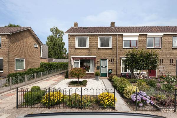 Woning Hanenburg 15 Tytsjerk