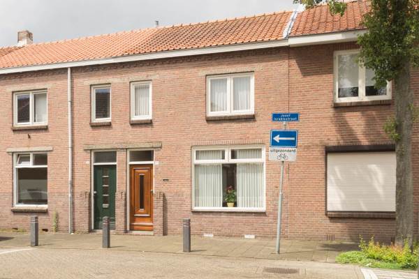Woning Jozef Isra&#2 35;lsstraat 35 Tilburg