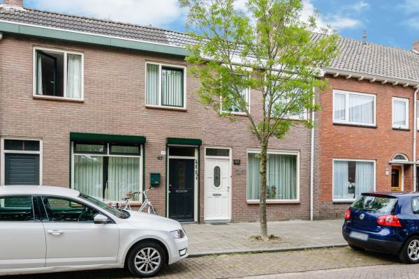Woning Oeverstraat 45 Tilburg
