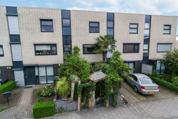 Woning Marmotberg 6 Roosendaal
