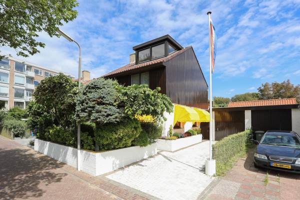 Woning Leeuwerikenstraat 6 Zandvoort