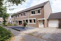 Woning Lindonklaan 155 Raamsdonksveer