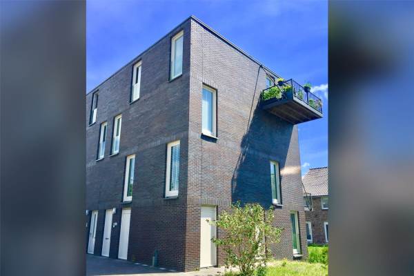 Woning Rijswijkse Landingslaan 310 Den Haag