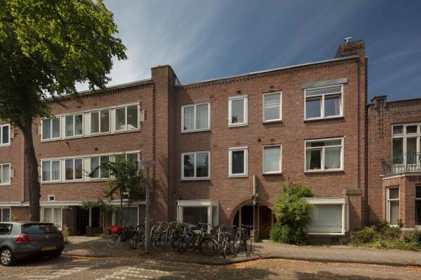 Woning Jennerstraat 12hs Amsterdam