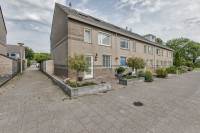 Woning Domineeslaan 121 Zwanenburg