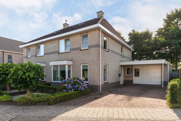 Woning De Veurdele 8 Nijeveen