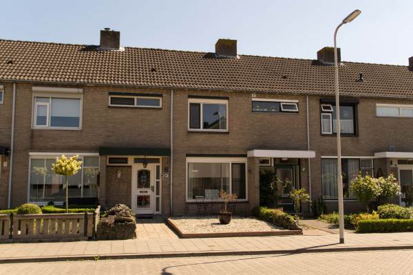 Woning De Genestetlaan 49 Roosendaal