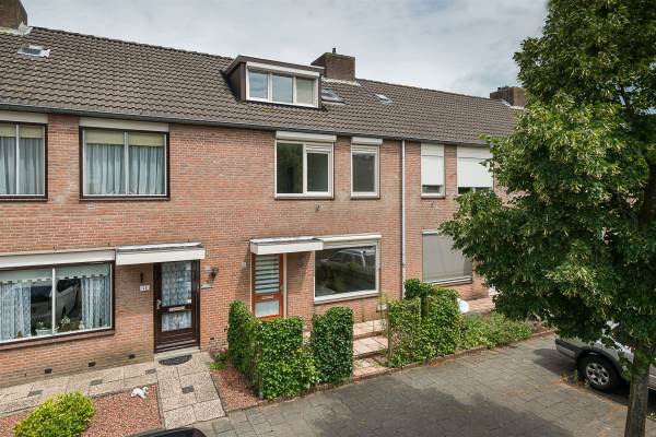 Woning Kalmoes 11 Alblasserdam