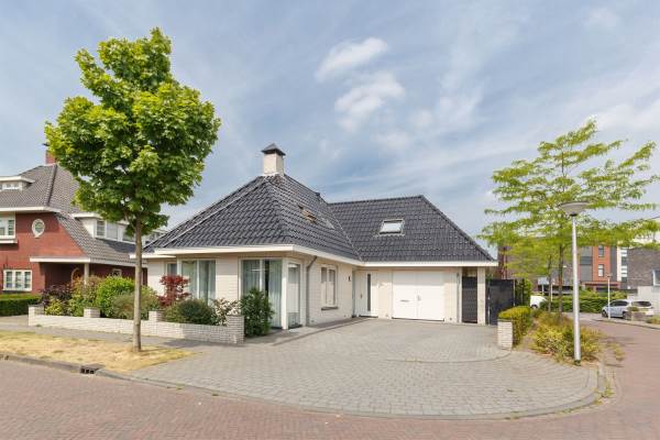 Woning Bamshoevelaan 37 Enschede