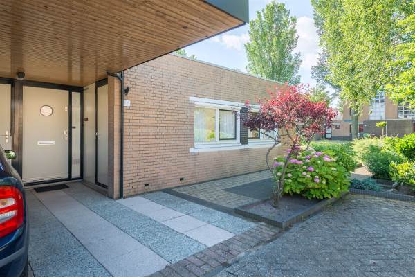 Woning Louis Armstronglaan 56 Leiden