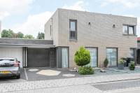 Woning Aronskelk 64 Elsloo Lb