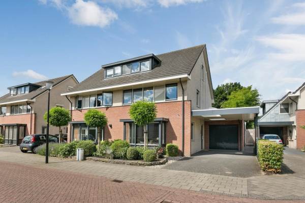 Woning Sint-Elisabethgaarde 37 Winterswijk