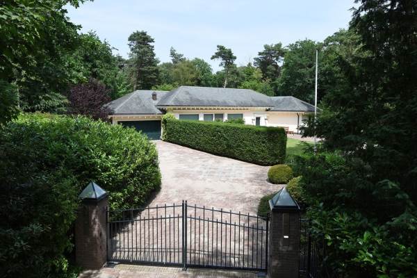 Woning Bachlaan 37 Hilversum