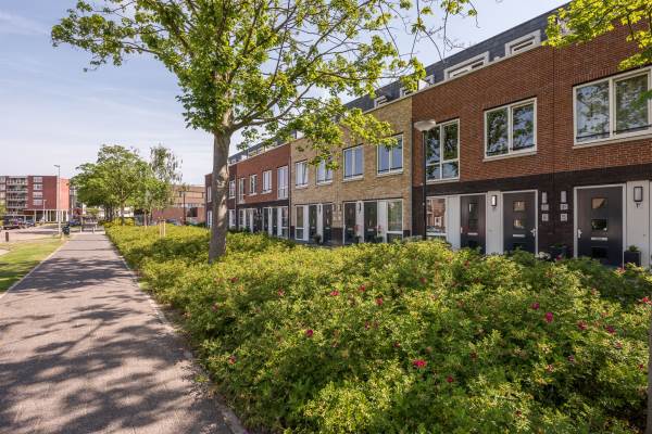 Woning Beukenlaan 1n Spijkenisse