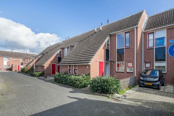 Woning Kosterstuin 181 Zwaag
