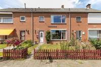 Woning Dr. A.R. Holstraat 40 Zetten