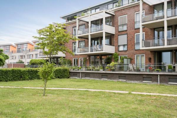 Woning Voorstraat 27B Lekkerkerk