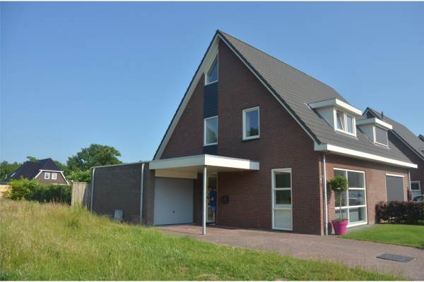 Woning It Diel 1 Oentsjerk