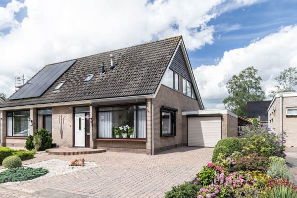 Woning De wilgen 18 Nijeveen