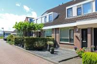Woning Westmeerlaan 24 Roelofarendsveen