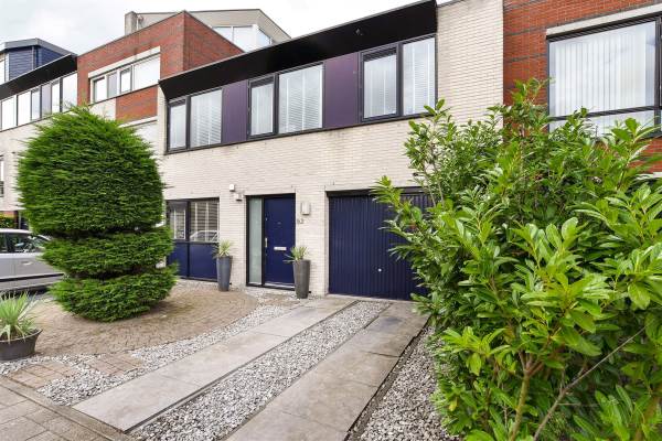 Woning Albert John Luthulistraat 62 Purmerend