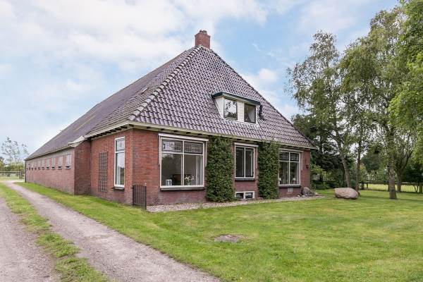 Woning Langelaan 2* Burgum