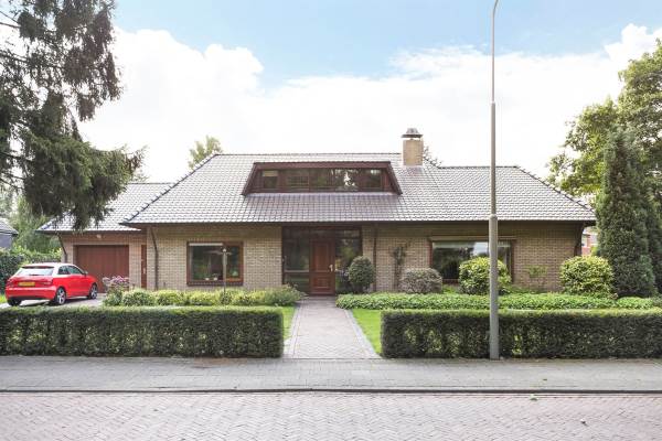 Woning van Haersma de Withstraat 19 Putten