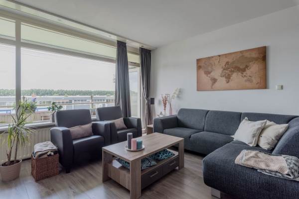 Woning Sinnigvelderstraat 273 Weesp