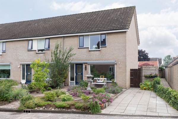 Woning Praamstraat 7 Lemelerveld