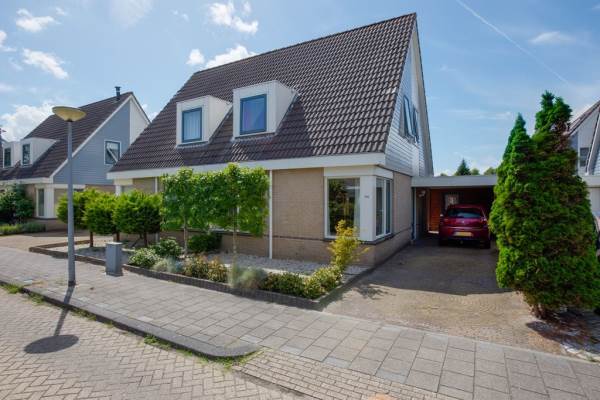 Woning Rivierenlaan 142 Lelystad